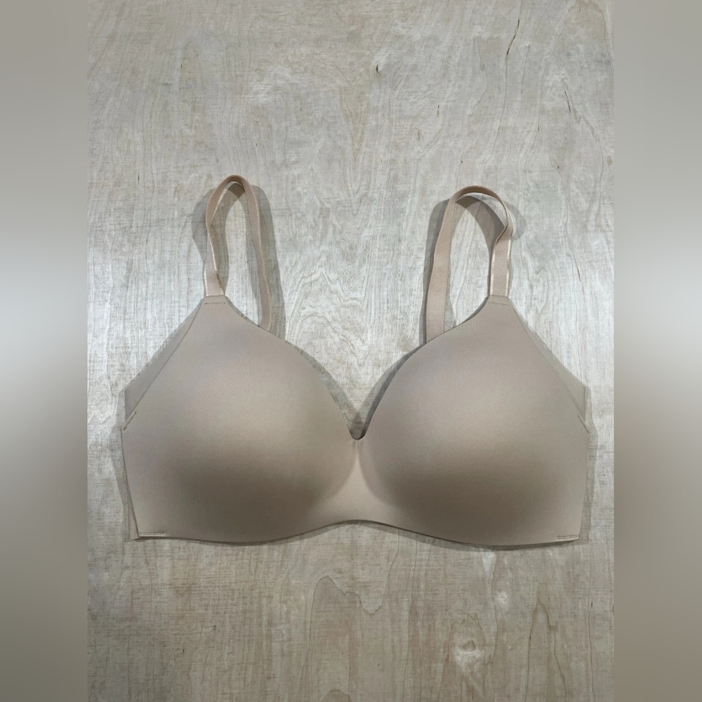 Seamless Nude Bra